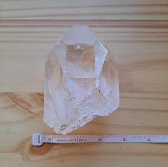 Beautiful Clear Quartz Crystal Point - Picture 9 of 10